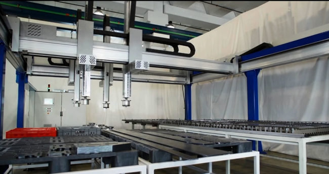 自动数控分拣机